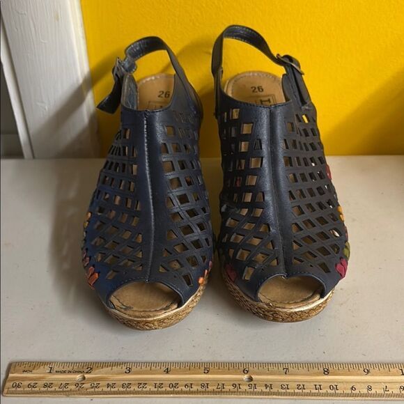 Lira Blue Wedge Sandals with Slingback Strap - Picture 1 of 8